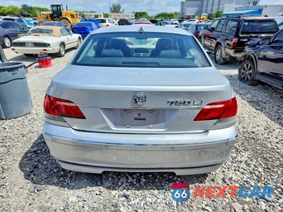Zdjęcie 6 z 12 samochodu: 2006 BMW 750 LI VIN:WBAHN83556DT60972 - miniatura