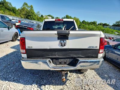 Zdjęcie 6 z 12 samochodu: 2013 RAM 1500 SLT VIN:1C6RR7GG6DS590893 - miniatura