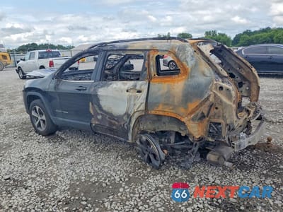 Drugie zdjęcie samochodu z przodu: 2020 JEEP CHEROKEE LIMITED VIN:1C4PJMDN2LD545977 - miniatura