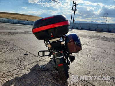 Czwarte zdjęcie samochodu z boku: 2015 KAWASAKI ZG1400 E VIN:JKBZGNE19FA001464 - miniatura