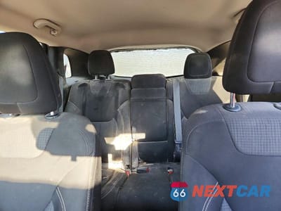 Zdjęcie 10 z 13 samochodu: 2015 JEEP CHEROKEE LATITUDE VIN:1C4PJMCB3FW691918 - miniatura