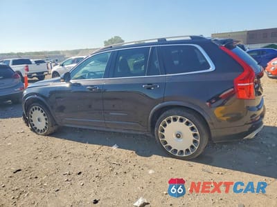 Drugie zdjęcie samochodu z przodu: 2016 VOLVO XC90 T6 VIN:YV4A22PK5G1083458 - miniatura