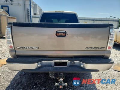 Zdjęcie 6 z 12 samochodu: 2002 CHEVROLET SILVERADO K2500 HEAVY DUTY VIN:1GCHK23112F104011 - miniatura