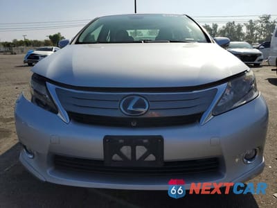 Piąte zdjęcie samochodu w środku: 2010 LEXUS HS 250H VIN:JTHBB1BA5A2003852 - miniatura