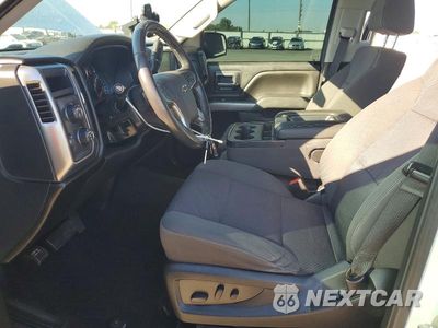 Zdjęcie 7 z 12 samochodu: 2018 CHEVROLET SILVERADO K1500 LT VIN:3GCUKRECXJG383333 - miniatura