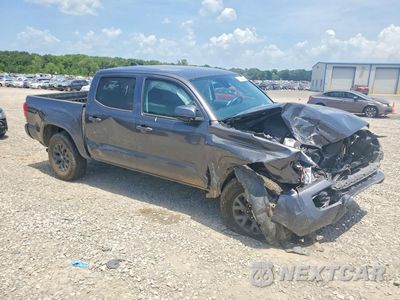 Czwarte zdjęcie samochodu z boku: 2023 TOYOTA TACOMA SR V6 VIN:3TYCZ5AN8PT173660 - miniatura