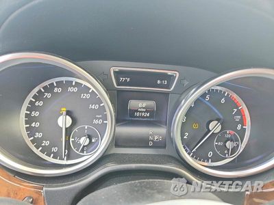 Zdjęcie 9 z 14 samochodu: 2015 MERCEDES-BENZ GL 550 4MATIC VIN:4JGDF7DEXFA531123 - miniatura