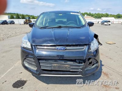 Piąte zdjęcie samochodu w środku: 2016 FORD ESCAPE SE VIN:1FMCU9GX2GUC81628 - miniatura