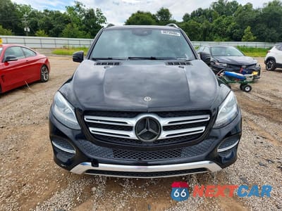 Piąte zdjęcie samochodu w środku: 2017 MERCEDES-BENZ GLE 350 VIN:4JGDA5JB0HA964269 - miniatura
