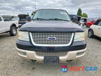 Piąte zdjęcie samochodu w środku: 2005 FORD EXPEDITION EDDIE BAUER VIN:1FMFU18515LA10784 - miniatura