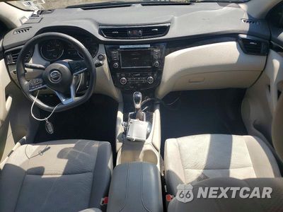 Zdjęcie 8 z 13 samochodu: 2020 NISSAN ROGUE SPORT SV VIN:JN1BJ1CW5LW394255 - miniatura