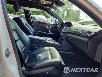 Zdjęcie 7 z 12 samochodu: 2013 MERCEDES-BENZ E 350 4MATIC VIN:WDDHF8JBXDA755629 - miniatura