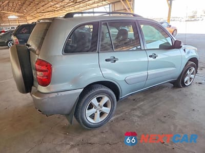 Trzecie zdjęcie samochodu z tyłu: 2005 TOYOTA RAV4 BASE VIN:JTEHD20V850066703 - miniatura