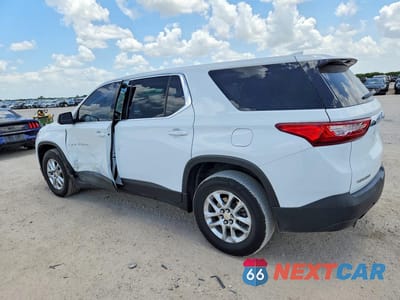 Drugie zdjęcie samochodu z przodu: 2021 CHEVROLET TRAVERSE LS VIN:1GNERFKW9MJ188279 - miniatura
