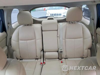 Zdjęcie 10 z 13 samochodu: 2018 NISSAN PATHFINDER PLATINUM VIN:5N1DR2MN0JC620741 - miniatura