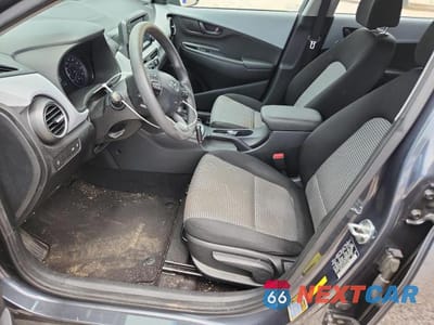 Zdjęcie 7 z 14 samochodu: 2019 HYUNDAI KONA SE VIN:KM8K12AA2KU314863 - miniatura