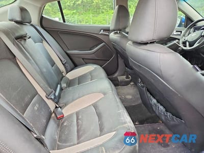 Zdjęcie 10 z 12 samochodu: 2012 KIA OPTIMA SX VIN:5XXGR4A67CG066448 - miniatura
