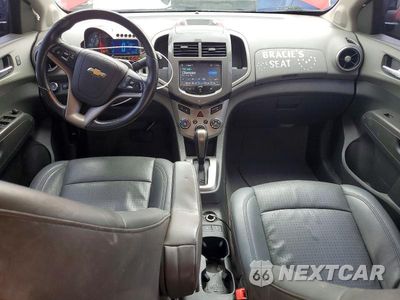 Zdjęcie 8 z 12 samochodu: 2015 CHEVROLET SONIC LTZ VIN:1G1JE5SB4F4186105 - miniatura