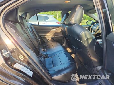 Zdjęcie 10 z 12 samochodu: 2021 TOYOTA CAMRY LE VIN:4T1C11AK0MU468014 - miniatura
