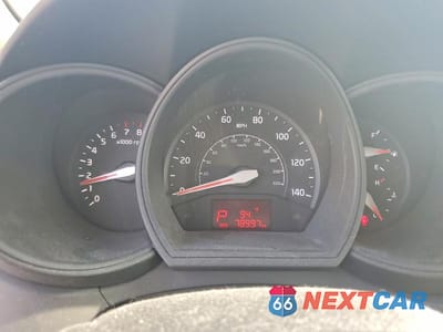 Zdjęcie 9 z 13 samochodu: 2015 KIA RIO LX VIN:KNADM4A36F6485110 - miniatura