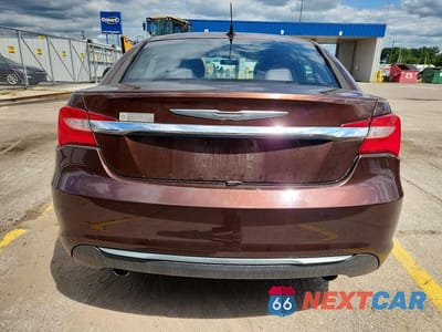 Zdjęcie 6 z 12 samochodu: 2012 CHRYSLER 200 TOURING VIN:1C3CCBBG8CN283110 - miniatura