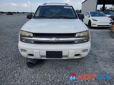 Piąte zdjęcie samochodu w środku: 2008 CHEVROLET TRAILBLAZER LS VIN:1GNDT13S682232119 - miniatura