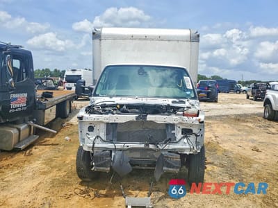 Piąte zdjęcie samochodu w środku: 2022 FORD E350 BOX TRUCK VIN:1FDWE3FN0NDC03532 - miniatura