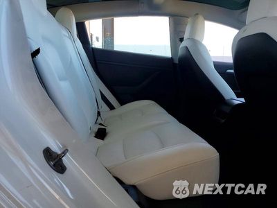 Zdjęcie 10 z 13 samochodu: 2022 TESLA MODEL 3 VIN:5YJ3E1EA9NF339760 - miniatura