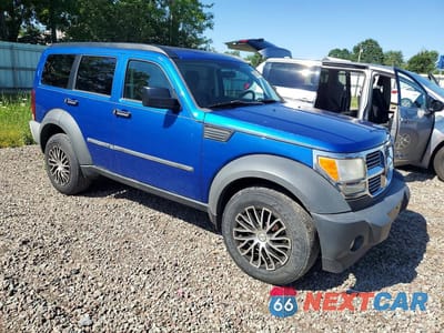 Czwarte zdjęcie samochodu z boku: 2007 DODGE NITRO SXT VIN:1D8GU28K87W642365 - miniatura