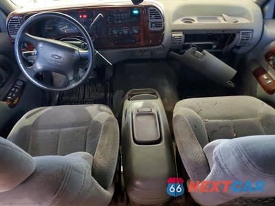 Zdjęcie 8 z 13 samochodu: 1996 CHEVROLET TAHOE C1500 VIN:1GNEC13R4TJ308646 - miniatura
