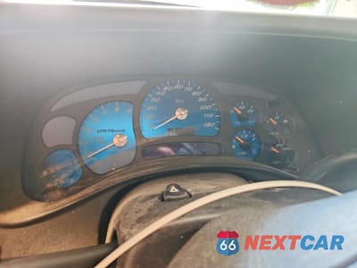 Zdjęcie 9 z 13 samochodu: 2004 GMC YUKON XL K1500 VIN:3GKFK16T74G101750 - miniatura