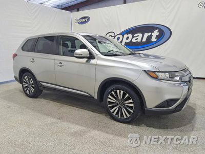 Czwarte zdjęcie samochodu z boku: 2020 MITSUBISHI OUTLANDER SE/SEL/LE VIN:JA4AD3A33LZ004119 - miniatura