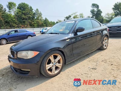 2010 BMW 128 I WBAUP7C55AVK77564 - główne zdjęcie licytacji z USA - miniatura
