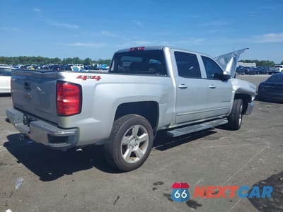 Trzecie zdjęcie samochodu z tyłu: 2018 CHEVROLET SILVERADO K1500 LT VIN:3GCUKREC8JG497329 - miniatura
