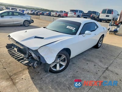 2015 DODGE CHALLENGER SXT 2C3CDZAG3FH816369 - główne zdjęcie licytacji z USA - miniatura