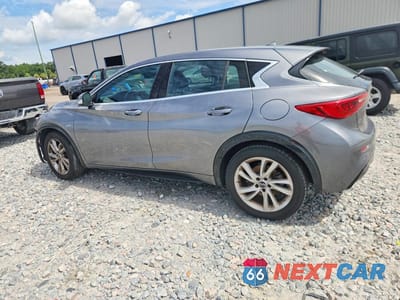 Drugie zdjęcie samochodu z przodu: 2018 INFINITI QX30 LUXURY VIN:SJKCH5CP4JA056396 - miniatura