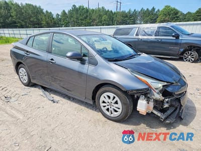 Czwarte zdjęcie samochodu z boku: 2017 TOYOTA PRIUS TWO VIN:JTDKBRFU1H3029292 - miniatura