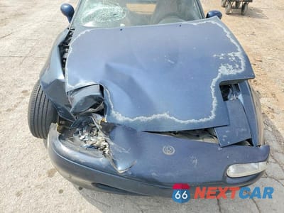 Zdjęcie 11 z 12 samochodu: 1997 MAZDA MX-5 MIATA VIN:JM1NA3537V0738103 - miniatura
