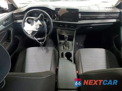 Zdjęcie 8 z 12 samochodu: 2025 VOLKSWAGEN JETTA S VIN:3VW5X7BU6SM073171 - miniatura