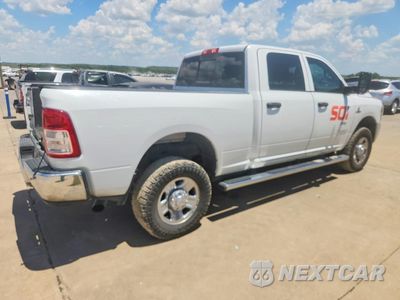 Trzecie zdjęcie samochodu z tyłu: 2022 RAM 2500 TRADESMAN VIN:3C6UR5CL7NG118969 - miniatura