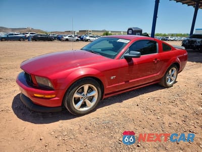2005 FORD MUSTANG GT 1ZVFT82H255156700 - główne zdjęcie licytacji z USA - miniatura