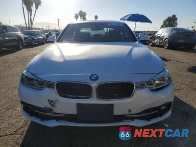 Piąte zdjęcie samochodu w środku: 2018 BMW 328 D VIN:WBA8E5C52JA507581 - miniatura