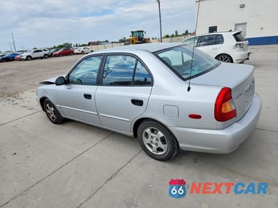 Drugie zdjęcie samochodu z przodu: 2002 HYUNDAI ACCENT GL VIN:KMHCG45C92U336739 - miniatura