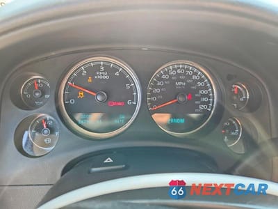 Zdjęcie 9 z 13 samochodu: 2013 CHEVROLET TAHOE C1500 LT VIN:1GNSCBE03DR359775 - miniatura