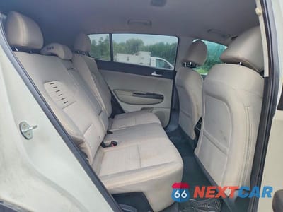 Zdjęcie 11 z 13 samochodu: 2020 KIA SPORTAGE LX VIN:KNDPMCAC3L7704010 - miniatura