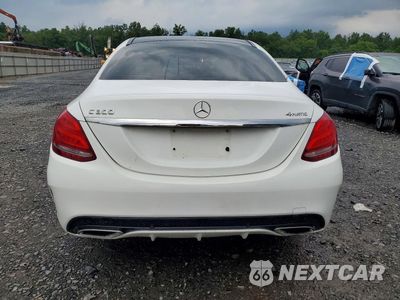 Zdjęcie 6 z 12 samochodu: 2015 MERCEDES-BENZ C 300 4MATIC VIN:55SWF4KB9FU009061 - miniatura
