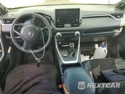 Zdjęcie 8 z 12 samochodu: 2020 TOYOTA RAV4 XSE VIN:JTMEWRFV2LD539776 - miniatura