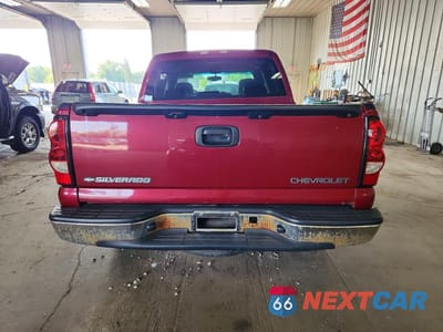 Zdjęcie 6 z 12 samochodu: 2005 CHEVROLET SILVERADO K1500 VIN:2GCEK13T651386351 - miniatura