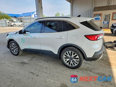 Drugie zdjęcie samochodu z przodu: 2020 FORD ESCAPE TITANIUM VIN:1FMCU9J94LUA98915 - miniatura