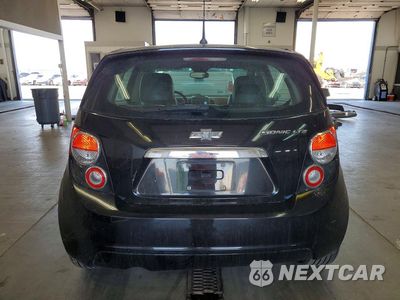 Zdjęcie 6 z 12 samochodu: 2012 CHEVROLET SONIC LTZ VIN:1G1JF6SH4C4117028 - miniatura